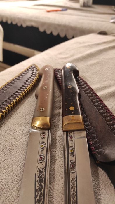 Касапски ножове.