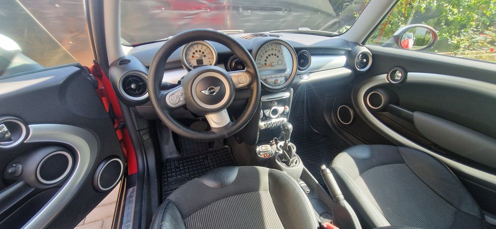 Mini Cooper N12 automata