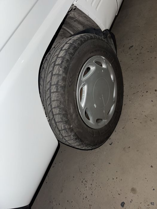 Дамас срочний сотилади 2020 йил