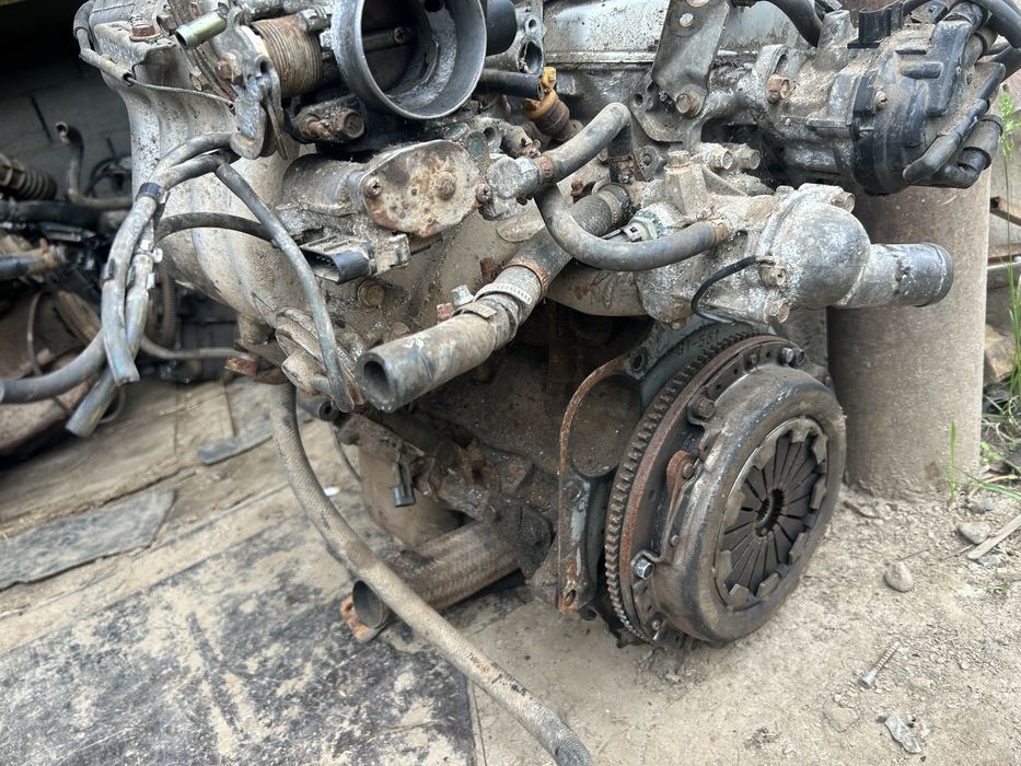 Матор митсубиси 1.8 16 клапан