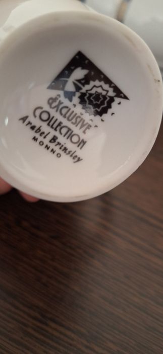 Serviciu de porțelan