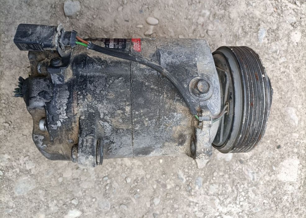 Compresor A.C:A3,Golf,Sharan...DEFECT,asigur expedierea coletului avan