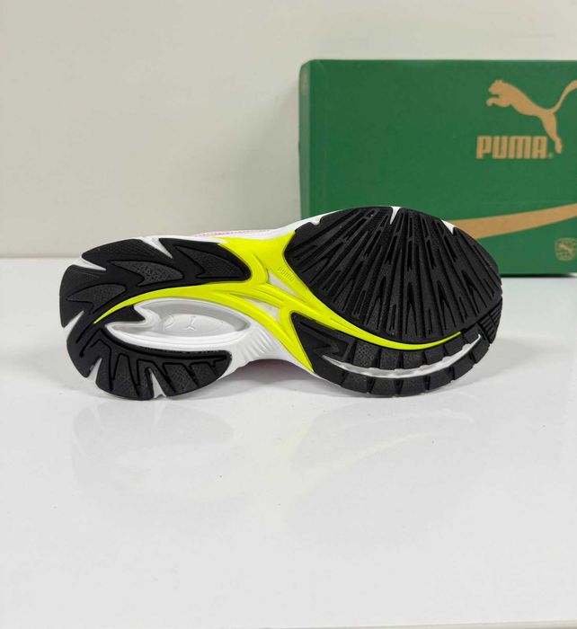 Puma Morphic Poison Pink