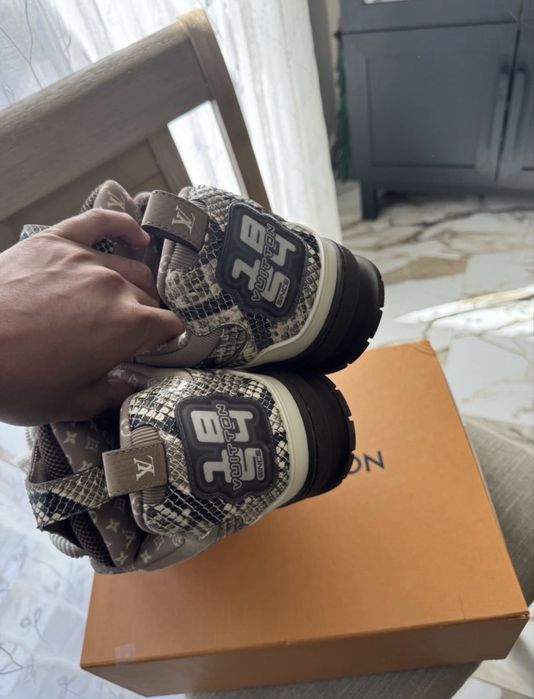 Louis Vuitton Skate Dark Mocha Adidasi