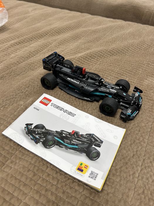 Lego Mercedes-AMG F1 W14 Pull-Back 42165