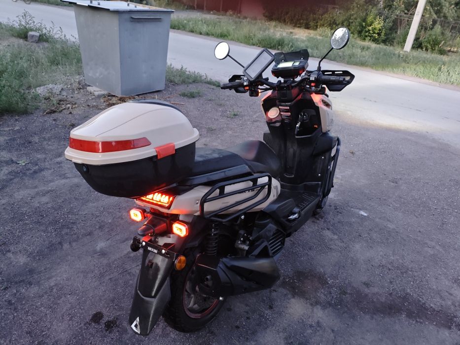 Скутер Танк 49куб