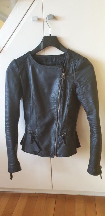 Кожено яке на Zara