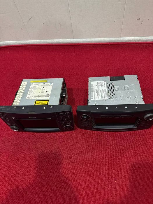 Магнитола Мерседес бенс