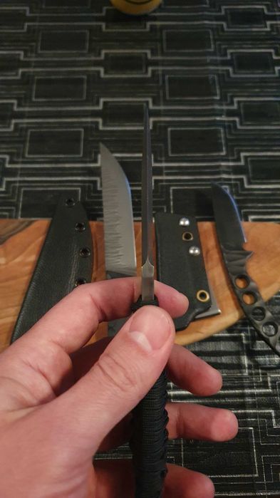 Ножове CPM3V Nitro V стомана