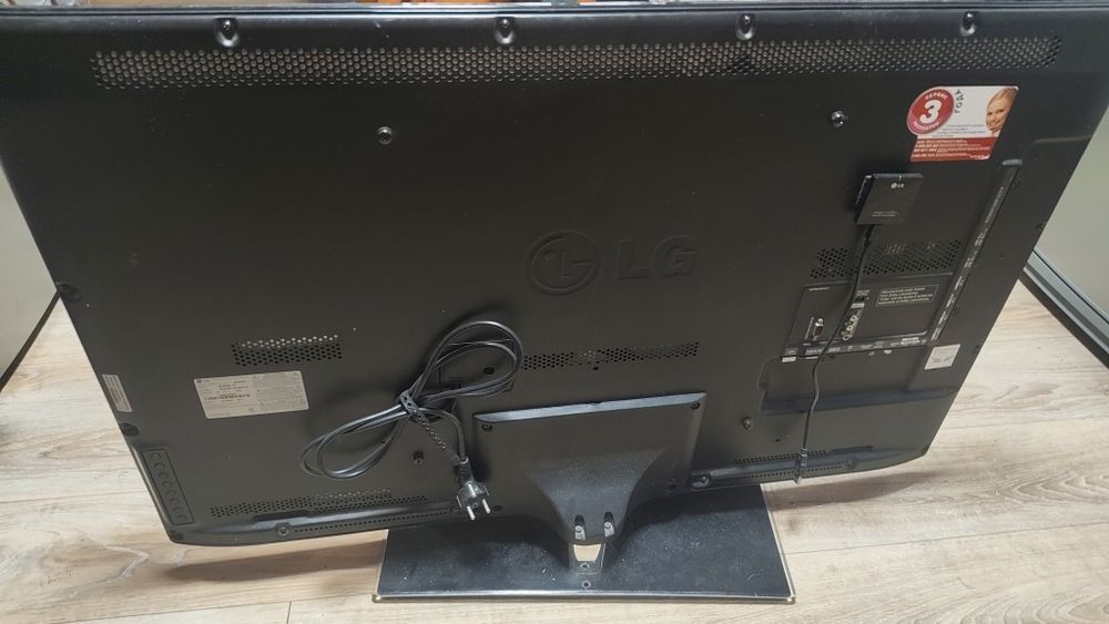 Телевизор LG42LW575S (В ремонт)