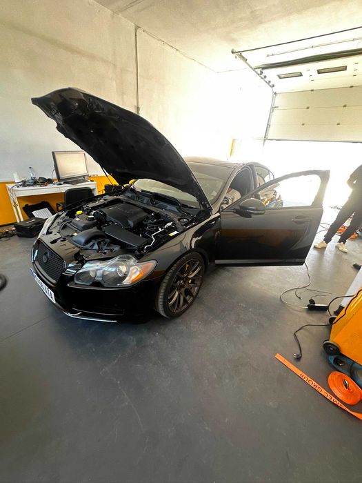 dezmembrez jaguar xf s 275 editia 75