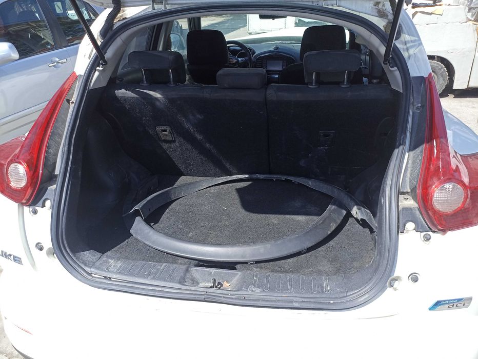 Nissan Juke / Нисан Джук - на части