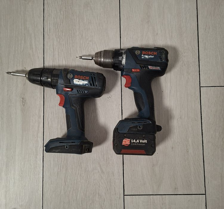 3 mașini de găurit / înșurubat Bosch Professional