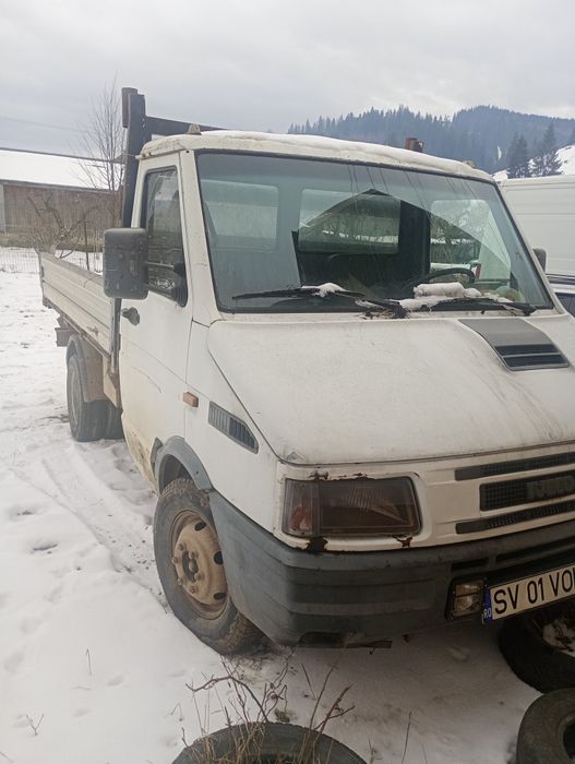 Vând sau schimb iveco