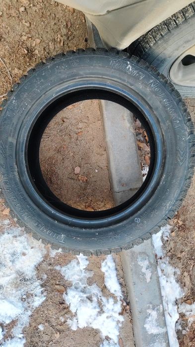 Продам зимнюю резину