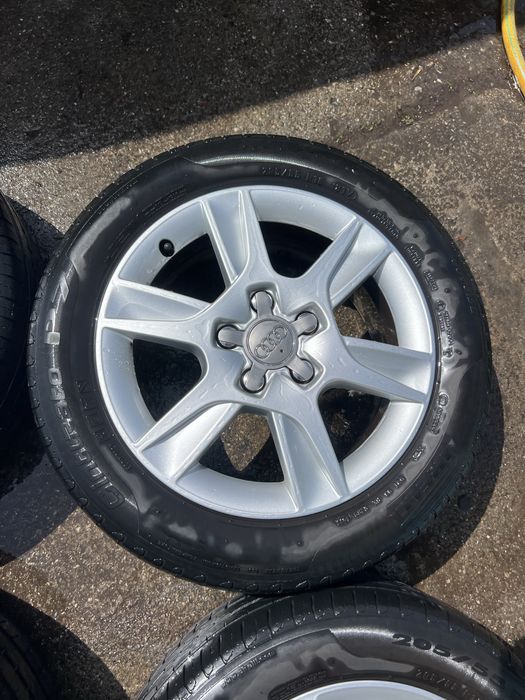 AUDI джанти 16” с летни гуми Pirelli DOT23.