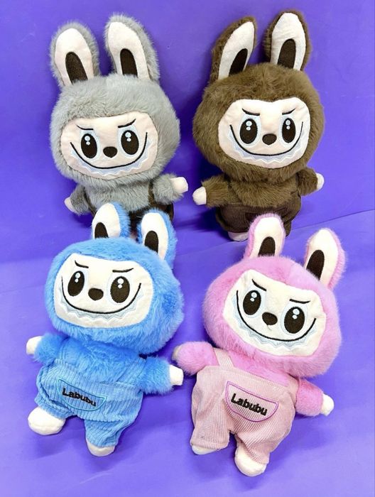 Плюшена играчка Лабубу с дрехи, Плюшени играчки Labubu 30см