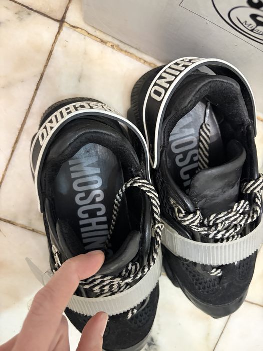 Moschino Couture,Yamamoto,Guess и Pinko
