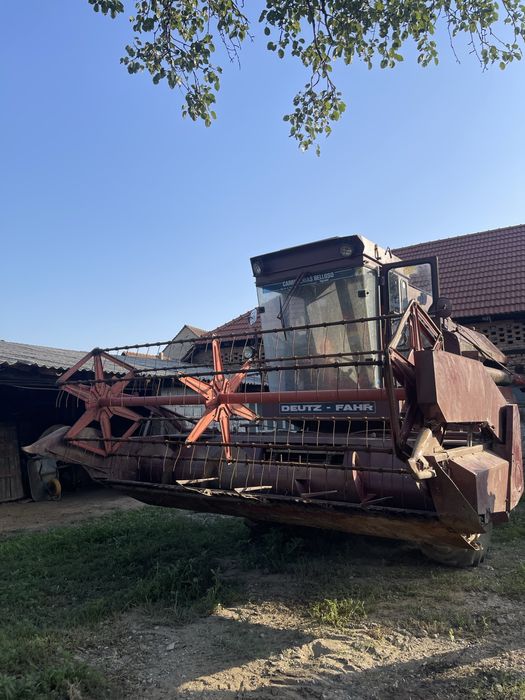 Vând combină Deutz-Fahr M980 – stare bună, funcțională, ideală pentru ferme mici și medii
