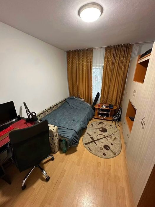Apartament 3 camere decomandat — fotografia 1