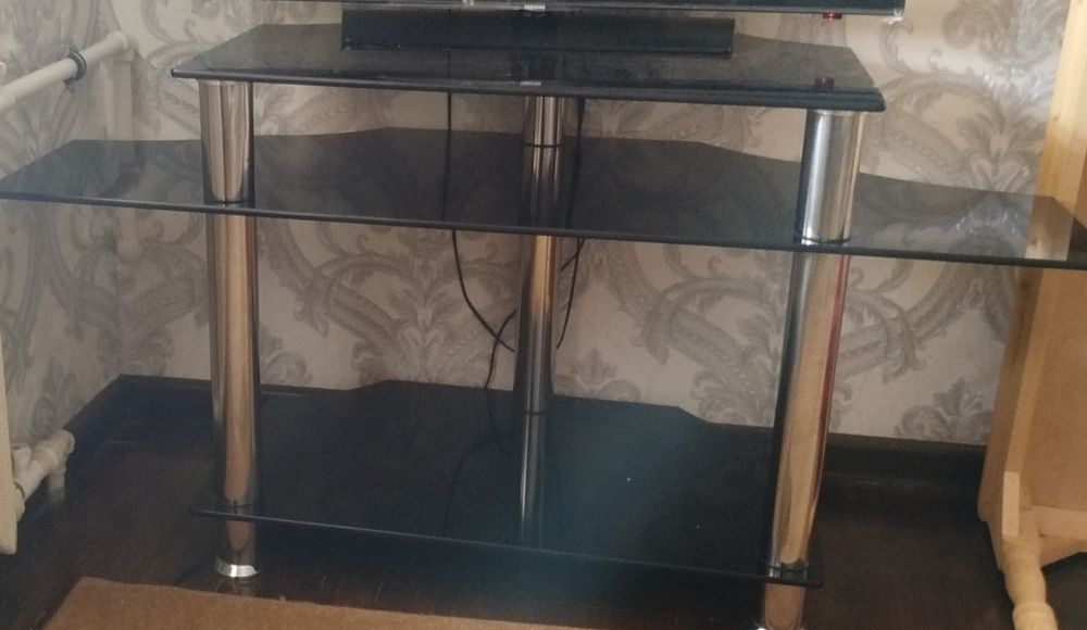 Подставка для телевизора