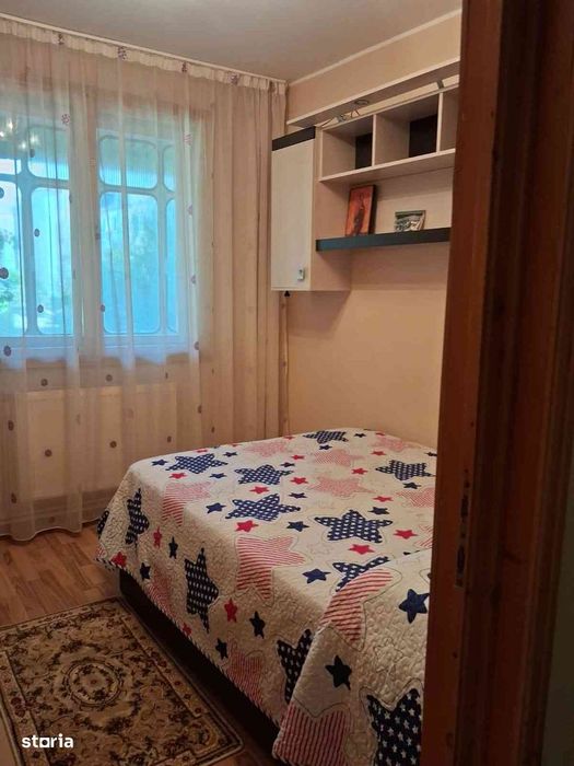 Apartament 3 camere, cărămidă, etaj 2, Dorohoi