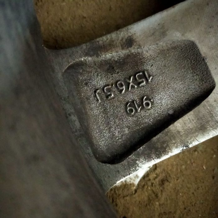 Шина комплект на легковую