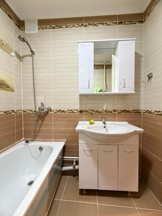 Продается трёхкомнатня квартира