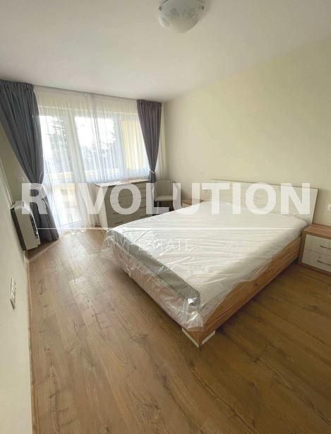 Дава се под наем Двустаен апартамент в Варна, Чайка - 80 кв.м за 747.66 € - Снимка #5