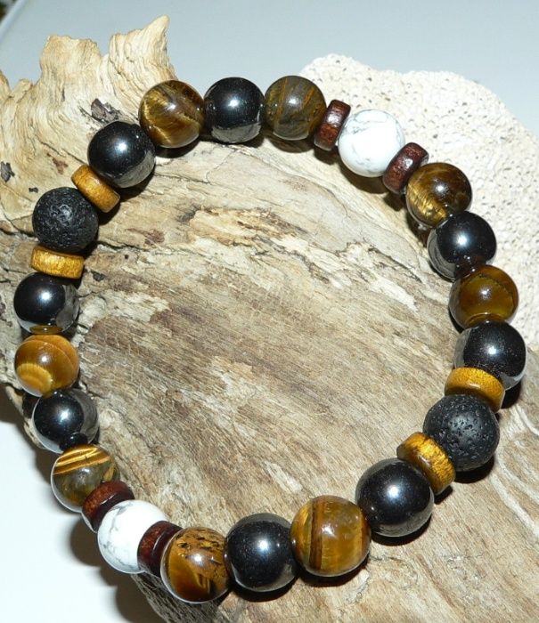 Стилна мъжка гривна от полускъпоценни камъни и минерали ръчна изработк