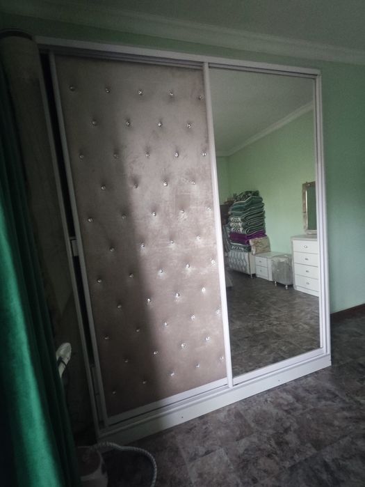 Спальная мебель белая