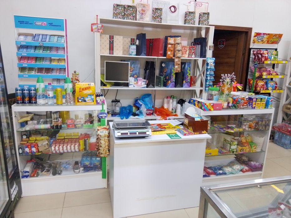 Полки для магазина