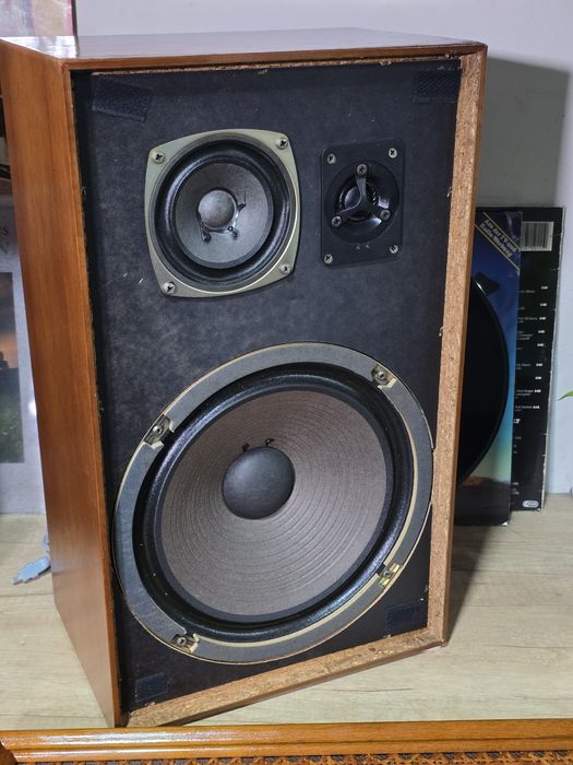 Boxe vintage BOX 270/1, 60w, 4 ohm, 3 cai, furniruit nuc,