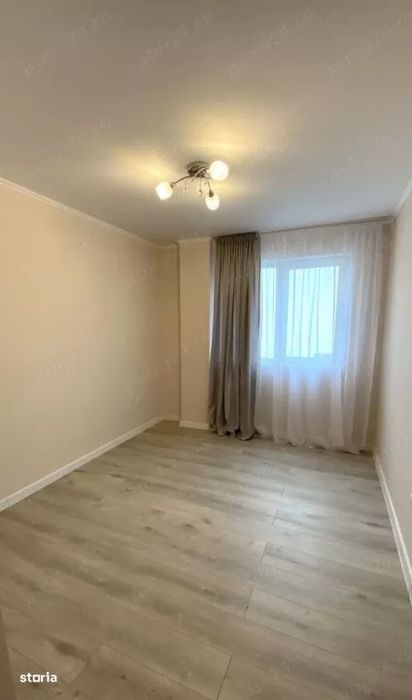 Apartament de 3 camere, 72 mp, 2 bai, parcare, zona Somesului