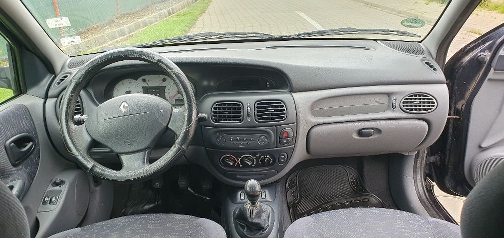 Renault Megane Break Acte la Zi!