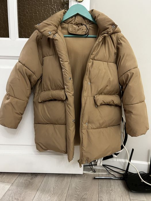Куртка на девочку ,рост 140см zara