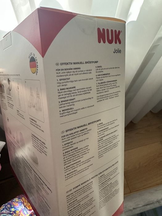 Pompa manuala de san Nuk