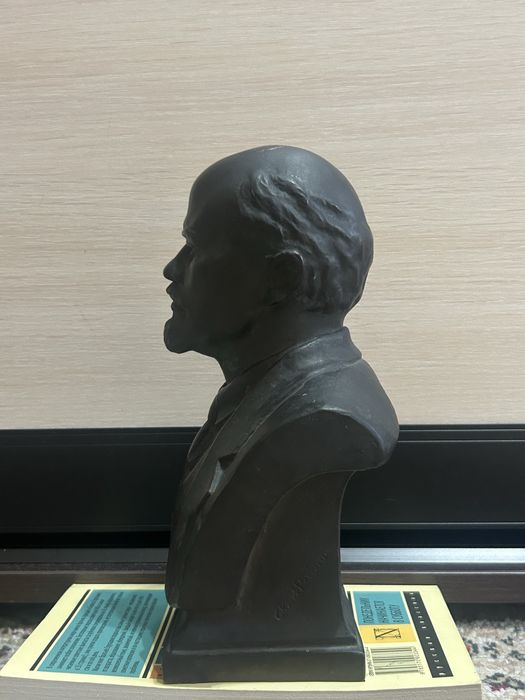 Бронзовая статуэтка Ленина 1958 г