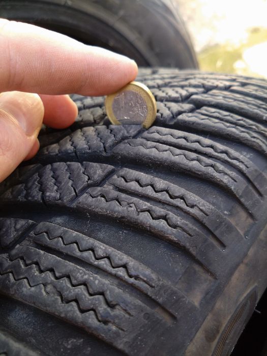 Firestone Winterhawk 215/55/17 98V XL