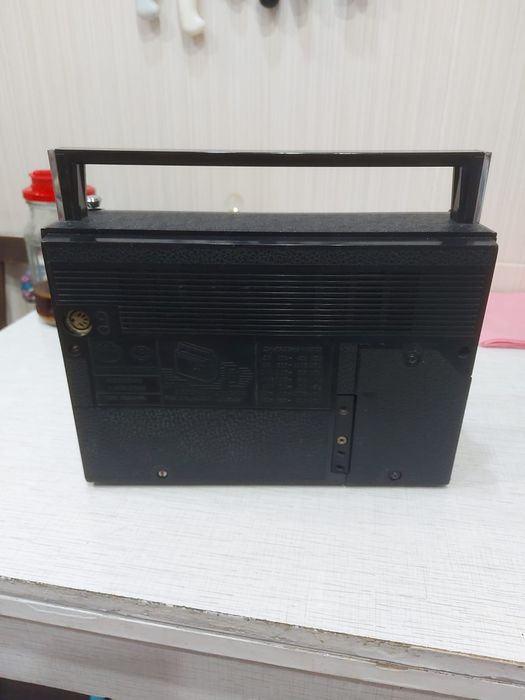 Продам приёмник ВЭФ 202