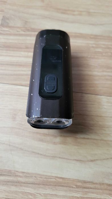 Lantrna Led Bicicleta cu acumulator 2400mAh  usb +micro Usb incarcare