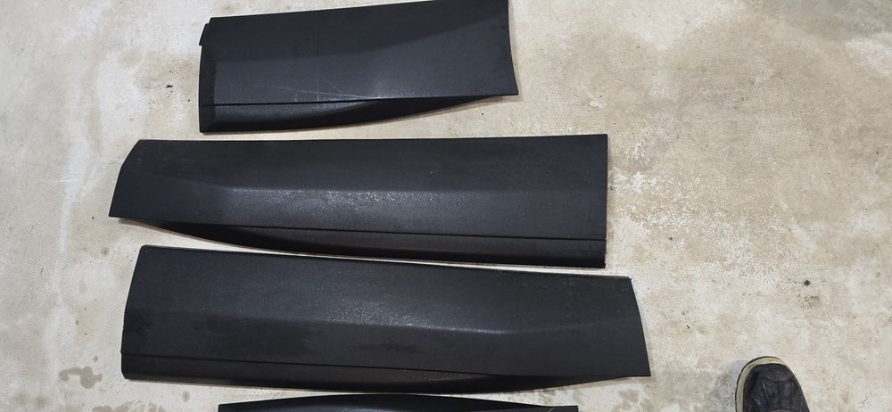 Лайсни за вратите Пежо 3008