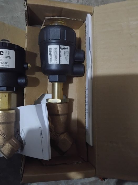 Supape cu scaun  pneumatice 3 bucati Noi