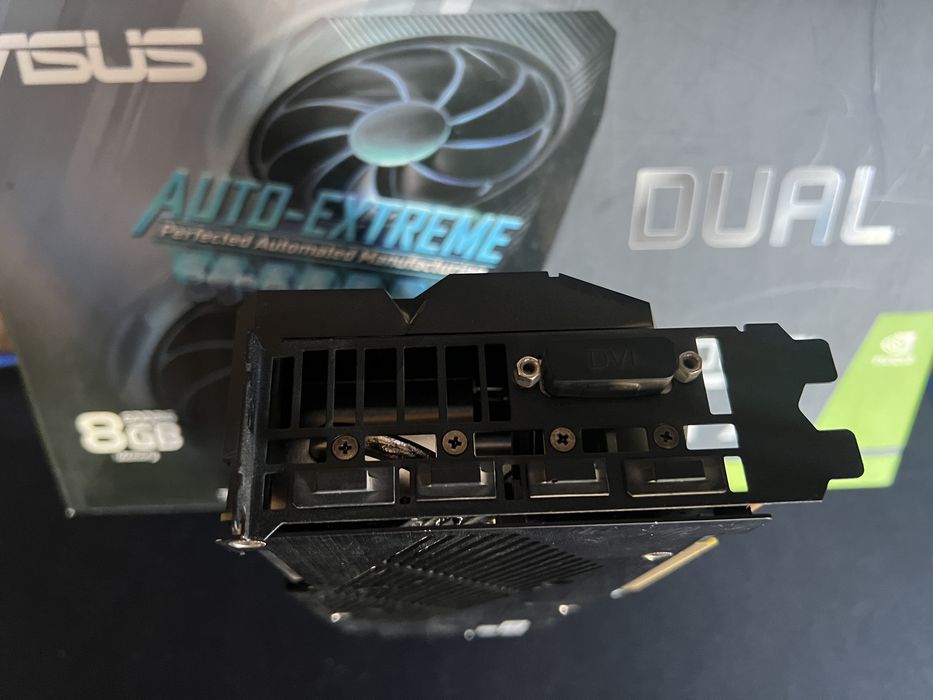 Asus RTX 2060 super 8Gb