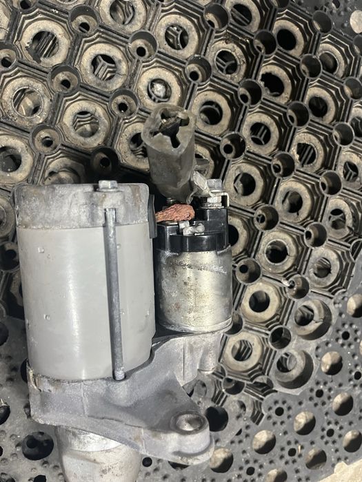 Продам стартер от лексус РХ270