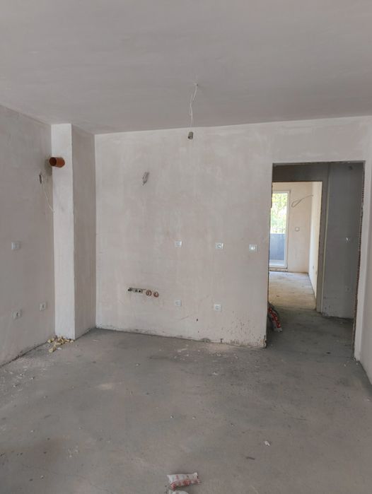 Продава се Двустаен апартамент в Пловдив, Гагарин - 73 кв.м за 1166 €/кв.м - Снимка #2