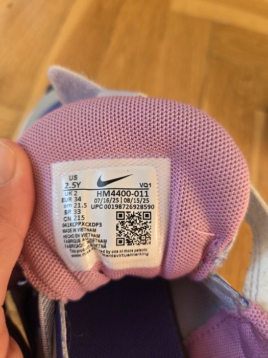 Nike runner.  34 размер