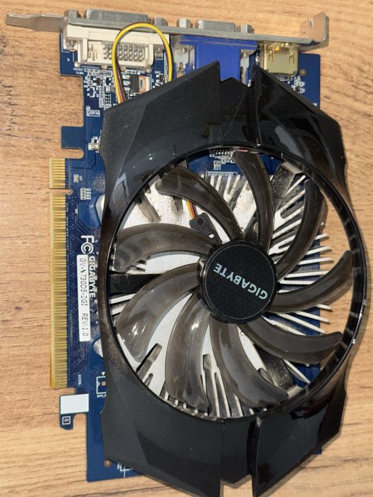 Видеокарта GT 730, Блок питания 400W, i3, ОЗУ, Кулер