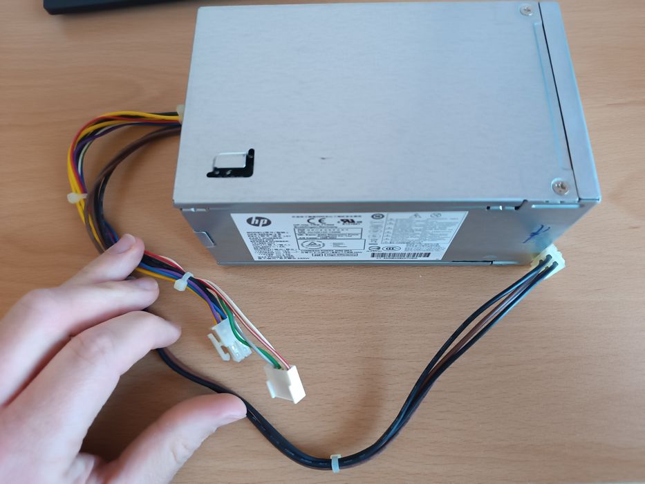 HP Elitedesk захранване