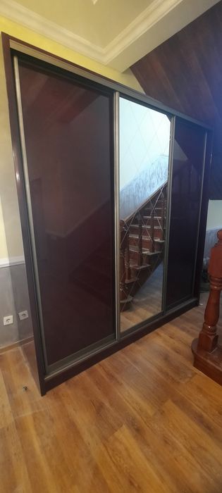 Продам шкаф купе